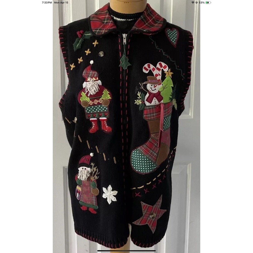 KIKIT Embroidered Christmas Sweater Vest Women's Size Lg Vintage- Ugly Sweater